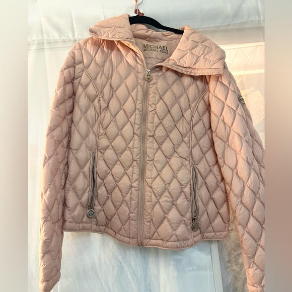 Michael Kors Jackets & Blazers - Michael Kors Blush pink Quilted Puffer Jacket. Like New.